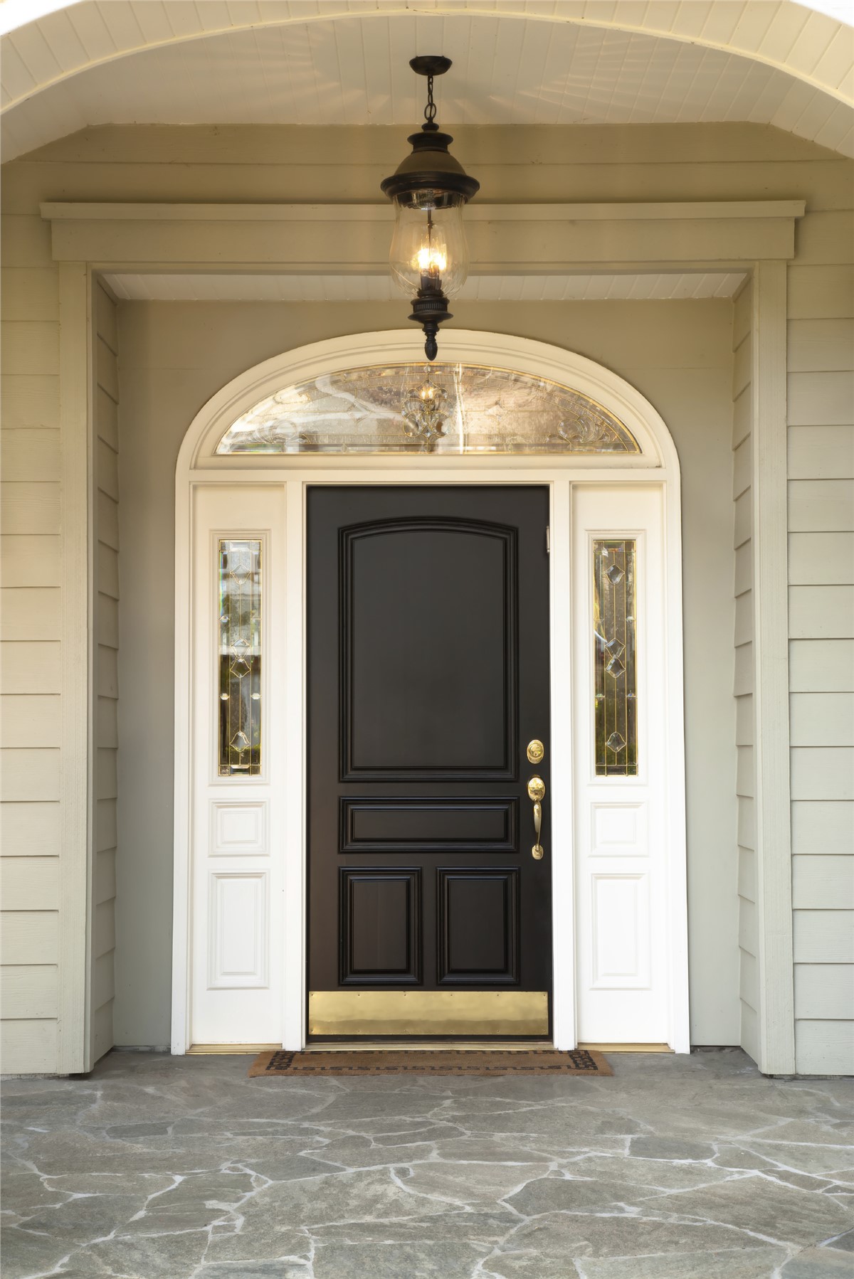 What to Know When Choosing a Door Installer in Minnesota
