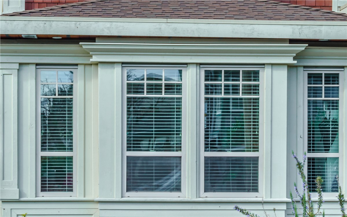 Double Hung Windows 3